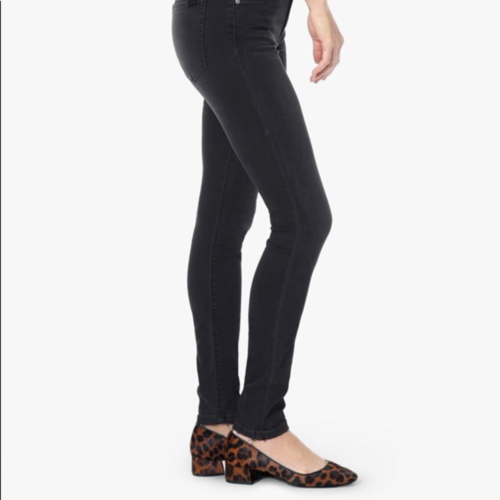 Joe’s Jeans Stretchy Black Jegging Pangs Size 28